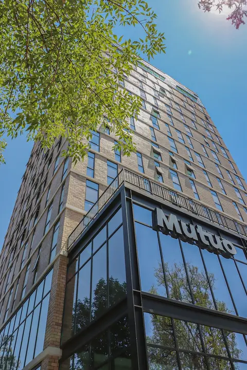 Hotel Mutuo Vive
