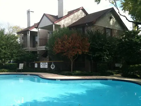 Quiet Stylish Retreat - Near NRG at TX MED Cntr