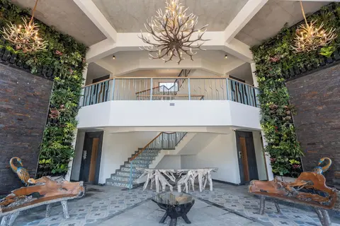 THE FORESTA RESORT