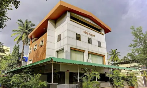 Treebo Trend Kana Palace