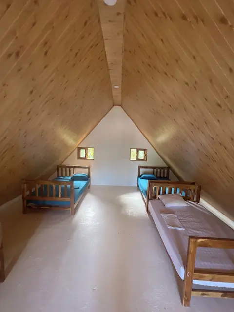 hostal la perla