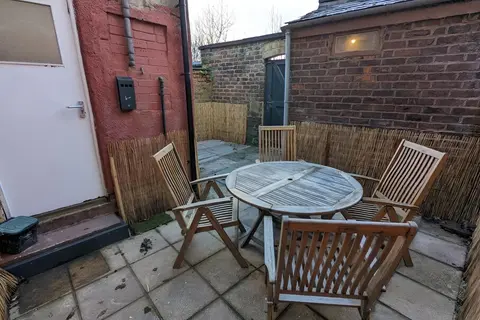 Warm & Calming 3BD Holiday Home - Salford