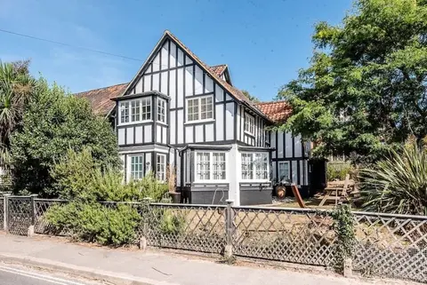 6 The Whinlands Thorpeness Air Manage Suffolk