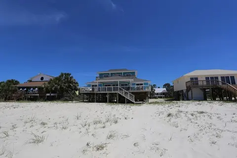 Buckley's Beach House
