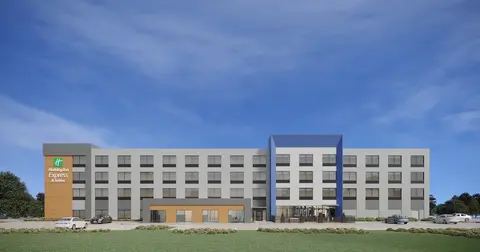 Holiday Inn Express Montreal Airport - St-Laurent by IHG