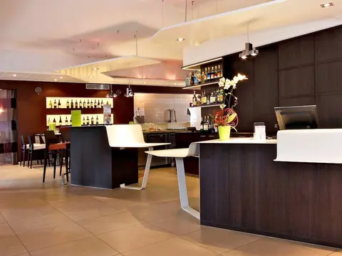 Mercure Luxeuil les Bains Hexagone
