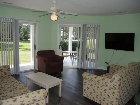 2703m 1 Bedroom Condo