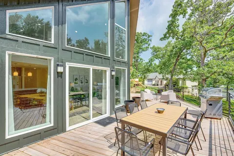 Dock & Fire Pit: Cedar Creek Lakefront Retreat!