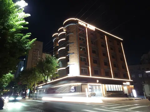 Hotel Azit
