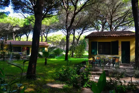 13 Ala Birdi Cottage 150m From The Beach