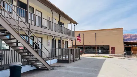 The Virginian Motel