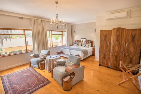 Montagu Country Hotel