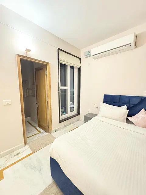 Luxury 2 Bedroom's Apartment