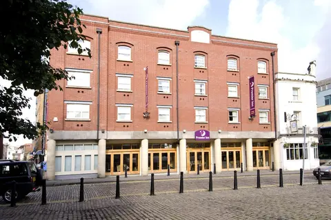 Premier Inn Bristol City Centre King St