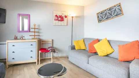Valley-view Apartment in Chamrousse