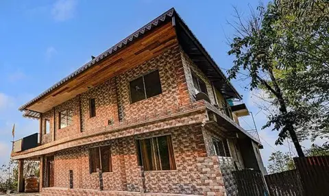 Fabhotel Aliya