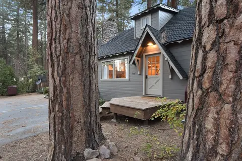 Modern Tahoe Treasure