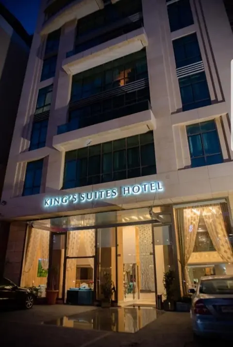 Kings Suite Hotel