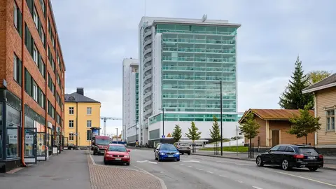 New 1br apartment with a parking spot