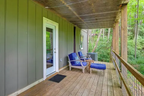 Sapphire Valley Cabin w/ Private Mountain Views!