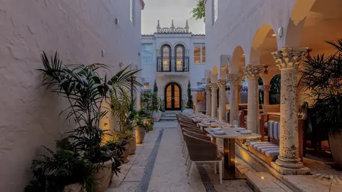 Donatella Boutique Hotel & Restaurant