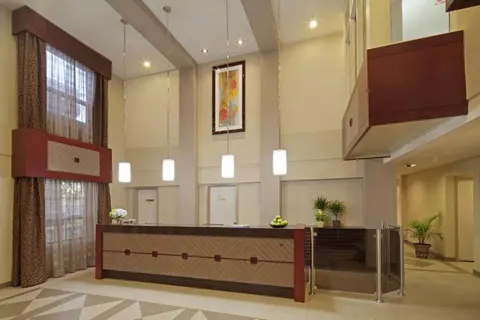 Travelodge by Wyndham Oshawa Whitby