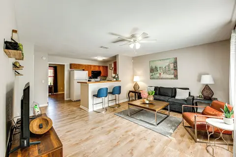 Universities, Parks & More: Getaway in Tallahassee