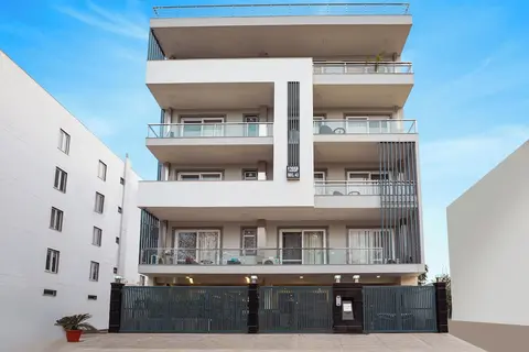 The Onyx by Parfait Street