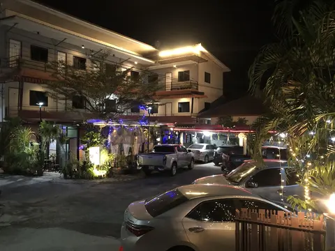 Sandee Place Mountain View Chomthong