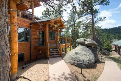 Black Canyon Inn Unit H4 Deluxe