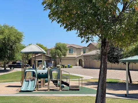 NEW Awesome Phoenix Monthly 5BR