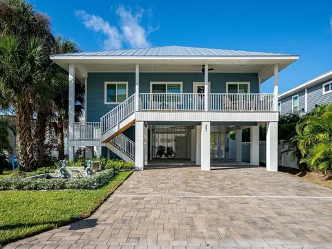Welcome To Mermaid Bay Vacation Rental - 261 Delmar 3 Bedroom Home by RedAwning