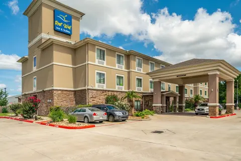 Rest Well Inn & Suites