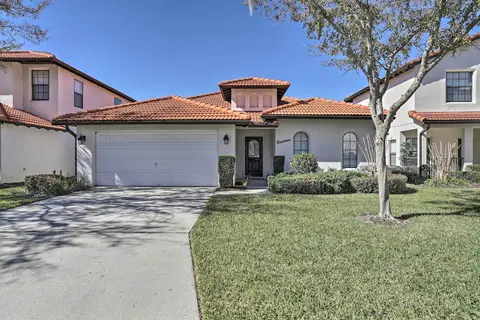Spacious Clermont Getaway ~ 10 Miles to Disney!