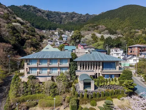 E JOY INN-ATAMI