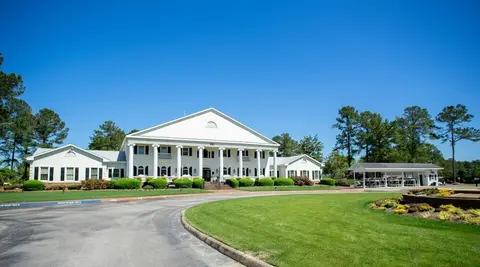 Villa 2804m With 27 Hole Golf Course Onsite and Nearby Beaches by Redawning