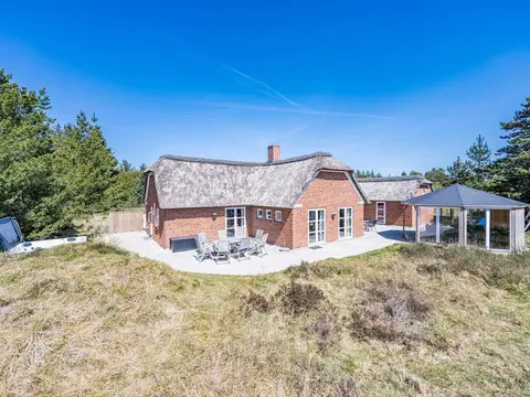 8 Person Holiday Home in Blavand