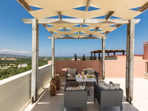 Loutra-one Bedroom Apartment