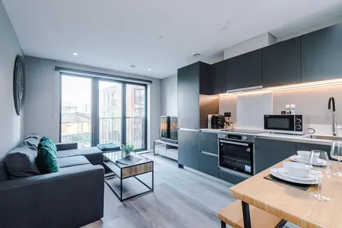 Stylish City Centre Apartment