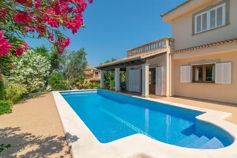 Villa Son Serra in Son Serra de Marina