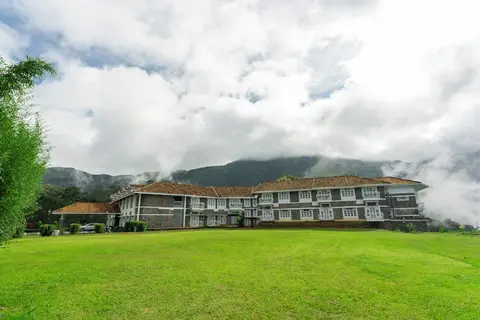 LE MONTFORT RESORT