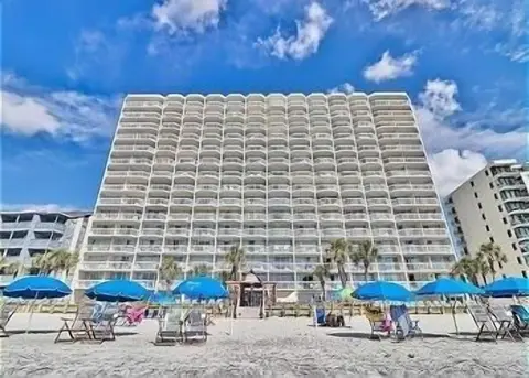 0603 Waters Edge Resort 1 Bedroom Condo by RedAwning