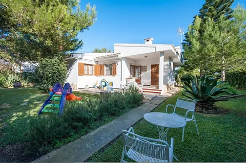 Miloca2 in Mallorca With 3 Bedrooms and 2 Bathrooms