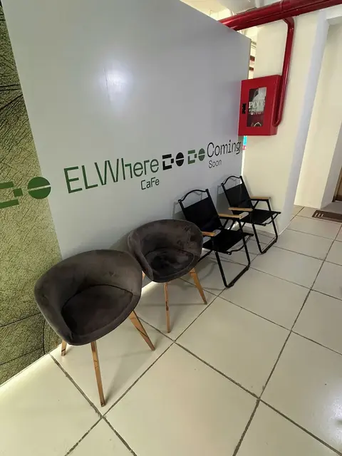 EL Where Hotel