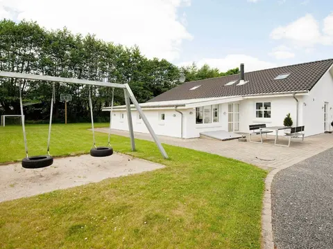 12 Person Holiday Home in Ega-by Traum