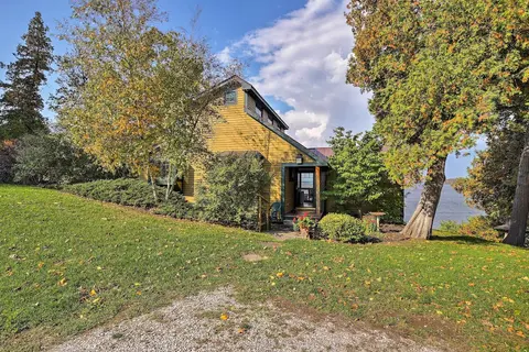 Lake Champlain Cottage w/ Private Deck & Fire Pit!