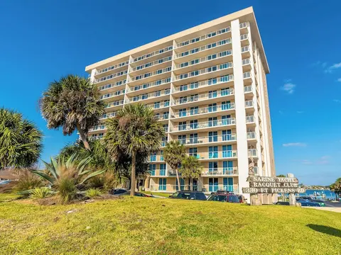 Sabine Yacht & Racquet by Southern Vacation Rentals