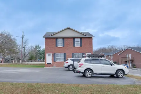 Modern Townhome: Walk to Tennessee Tech University
