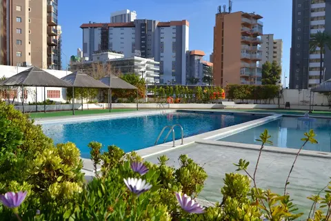 Edificio Gemelos 2