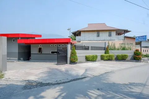 KoolKost near RS Samaritan Palu